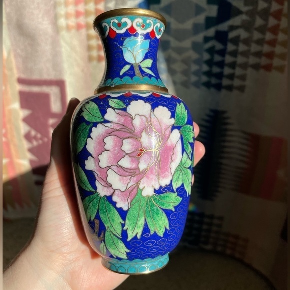 VTG Mid Century Chinese 6" Tall Filagree Enamel Cloisonné Vases Set of 2 Blue - Picture 2 of 14